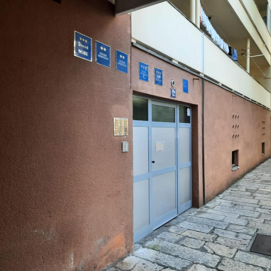 Room Mare Zadar Exterior photo